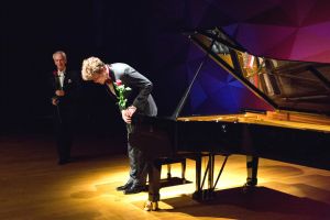 1205th Liszt Evening, Szymon Nehring - piano, Juliusz Adamowski - commentary. <br> The National Forum of Music - Red Hall, 17th April 2016. Photo by Andrzej Solnica.